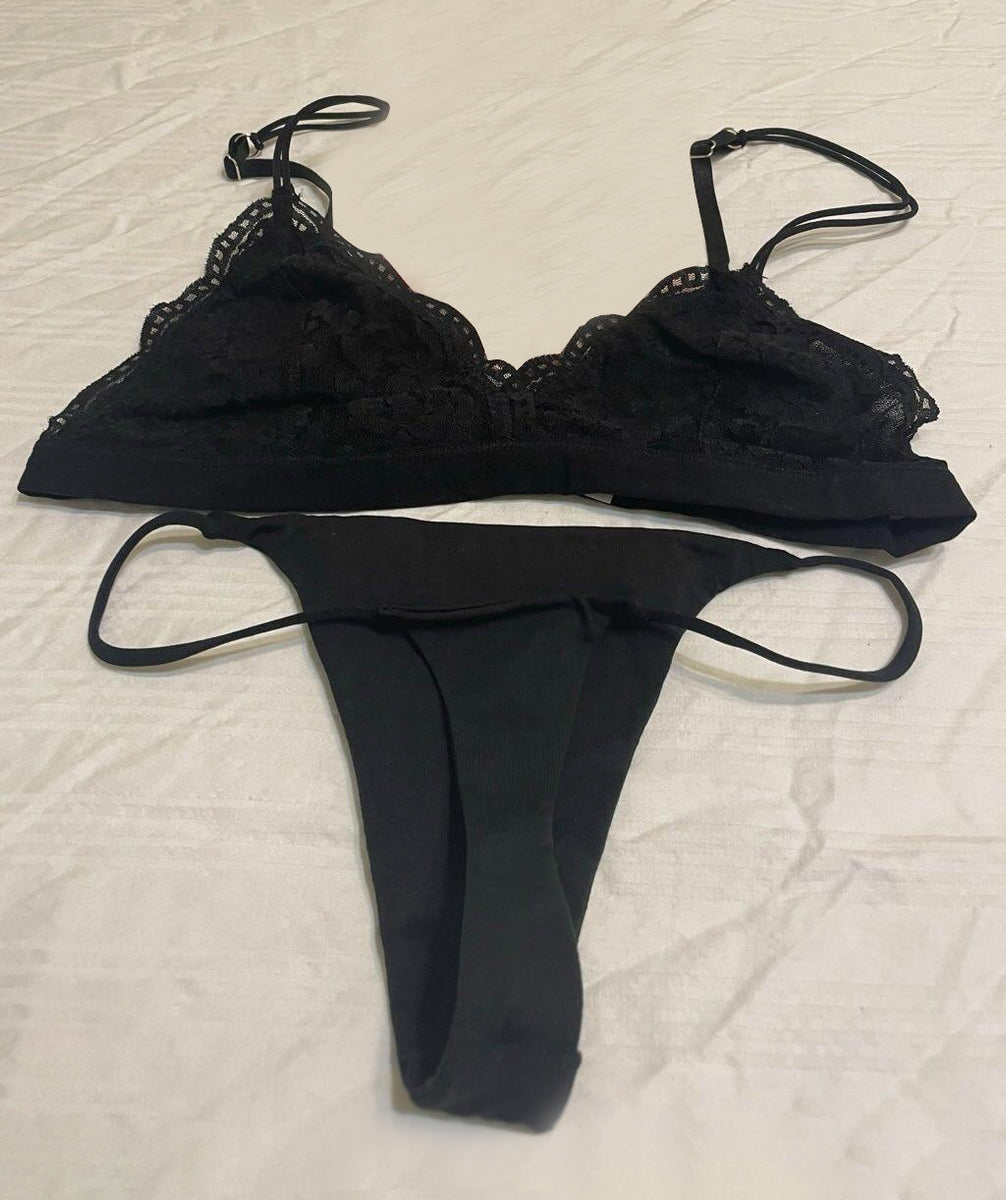 BNWT Xue Wan Mei Underwear - Black Lacey Design Underwire Bra & Thong Set -  Size 34B/M - Slight Seconds